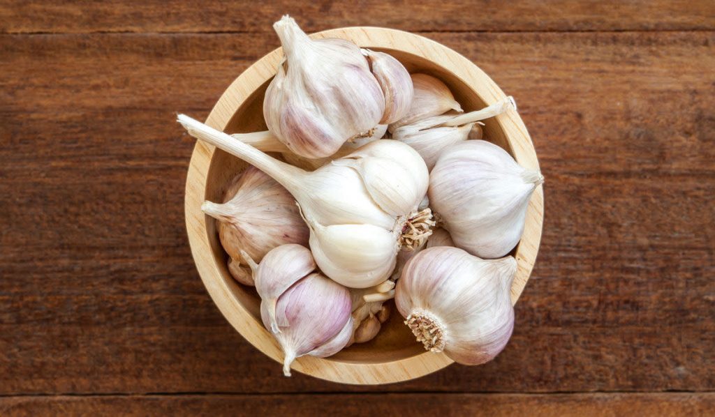Garlic is effective for sore throat